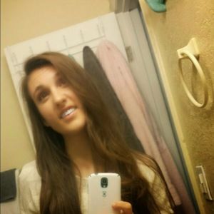 Meet your Posher, Lauren